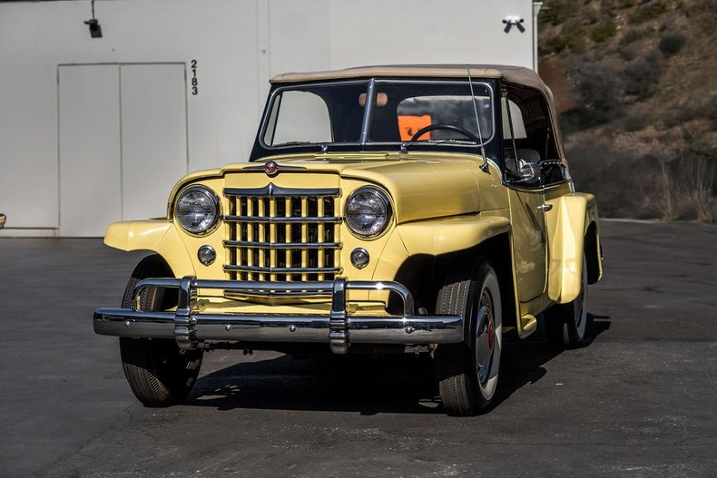 Jeep-Ster-1950-YellowWhite-Black-24