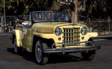Jeep-Ster-1950-YellowWhite-Black