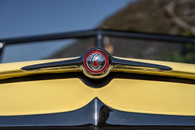 Jeep-Ster-1950-YellowWhite-Black-43