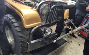 Jeep-Ster-1957-Tan-Black-5