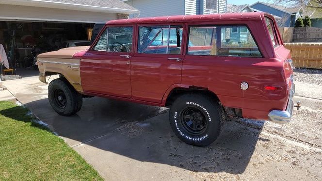 Jeep-Wagon-1977-7