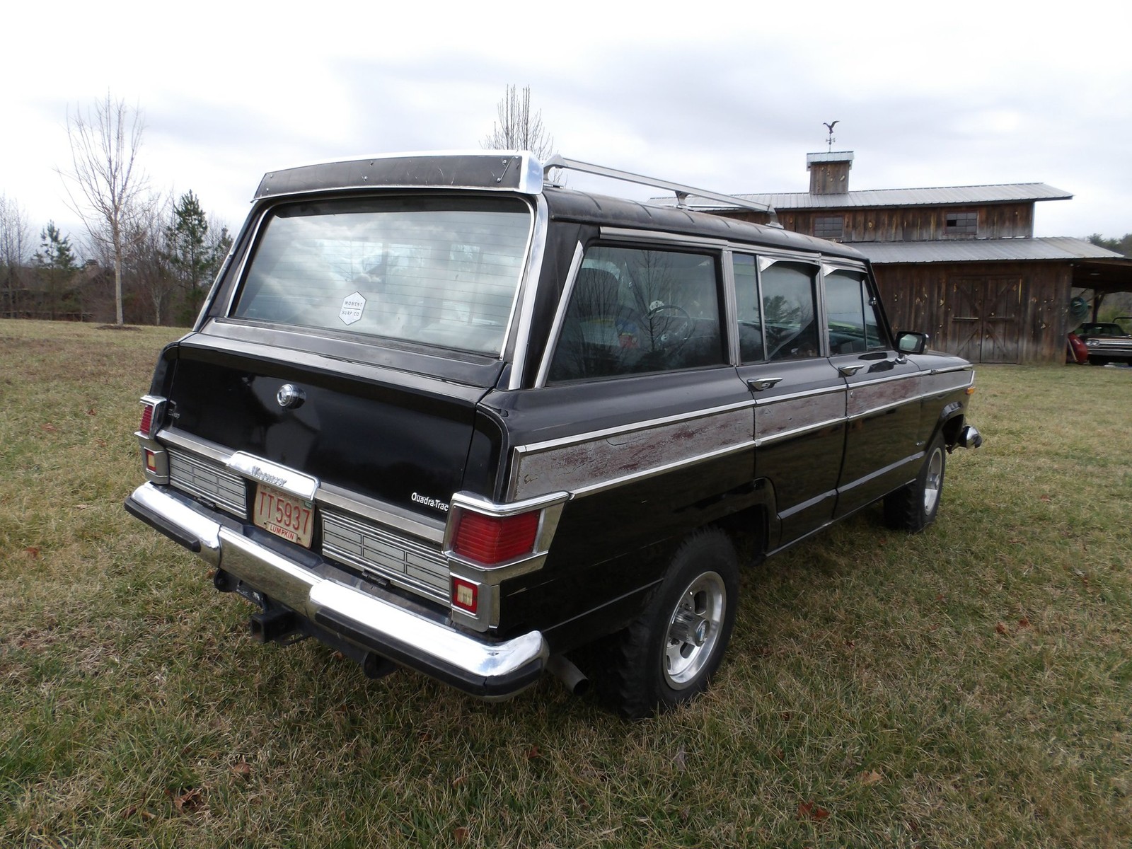 Jeep-Wagoneer-1977-SUV-3