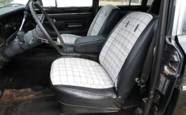 Jeep-Wagoneer-1977-SUV-5
