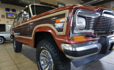 Jeep-Wagoneer-1981-Classic-Car-12