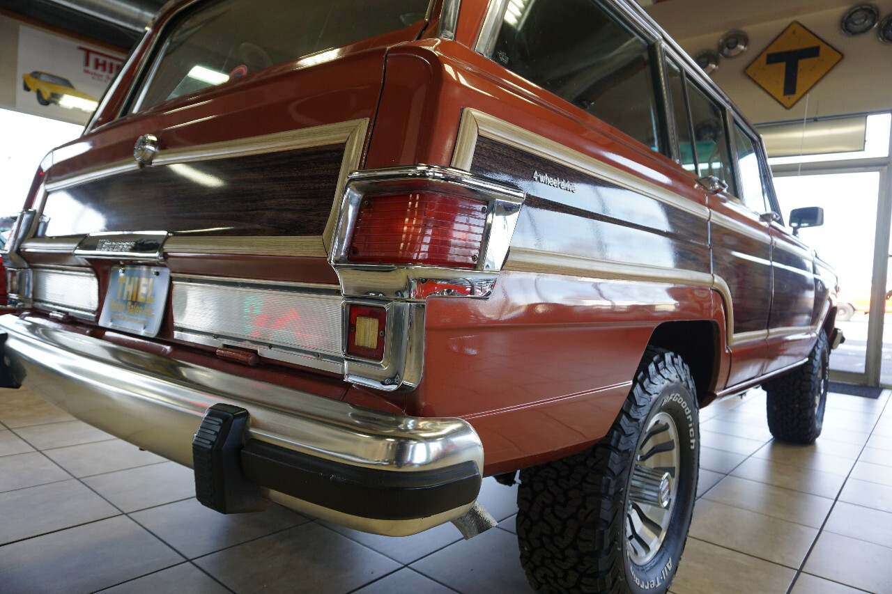 Jeep-Wagoneer-1981-Classic-Car-16