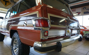 Jeep-Wagoneer-1981-Classic-Car-18