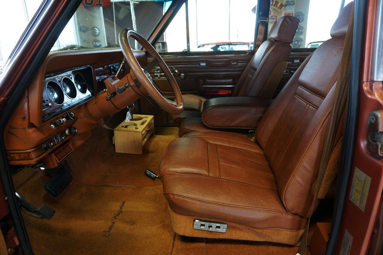Jeep-Wagoneer-1981-Classic-Car-20