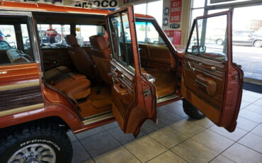 Jeep-Wagoneer-1981-Classic-Car-22