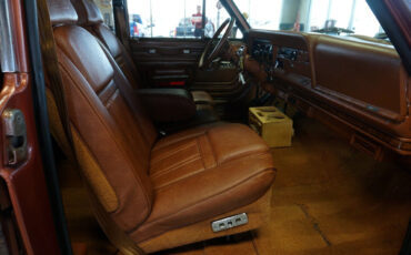 Jeep-Wagoneer-1981-Classic-Car-23