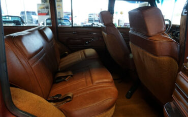 Jeep-Wagoneer-1981-Classic-Car-24