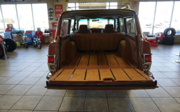 Jeep-Wagoneer-1981-Classic-Car-28