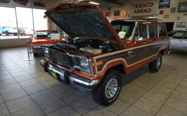 Jeep-Wagoneer-1981-Classic-Car-29