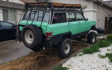 Jeep-Wagoneer-1982-Green-9