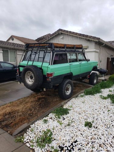 Jeep-Wagoneer-1982-Green-9
