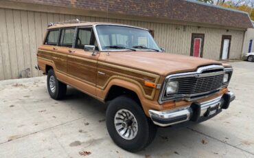 Jeep-Wagoneer-1983-7