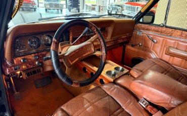 Jeep-Wagoneer-1983-SUV-30