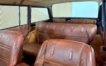 Jeep-Wagoneer-1983-SUV-33