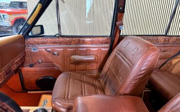 Jeep-Wagoneer-1983-SUV-37