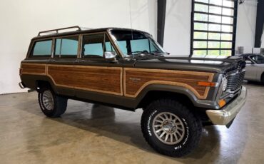 Jeep-Wagoneer-1983-SUV-9