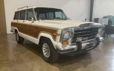 Jeep-Wagoneer-1983-White-Beige-Leather-24