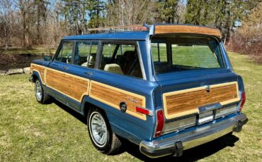 Jeep-Wagoneer-1984-SUV-14