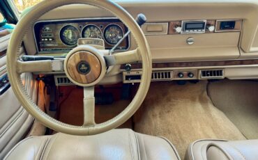 Jeep-Wagoneer-1984-SUV-25