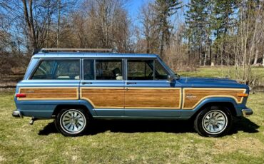 Jeep-Wagoneer-1984-SUV-9