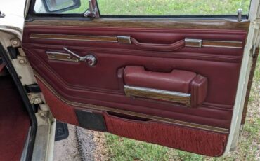 Jeep-Wagoneer-1986-14