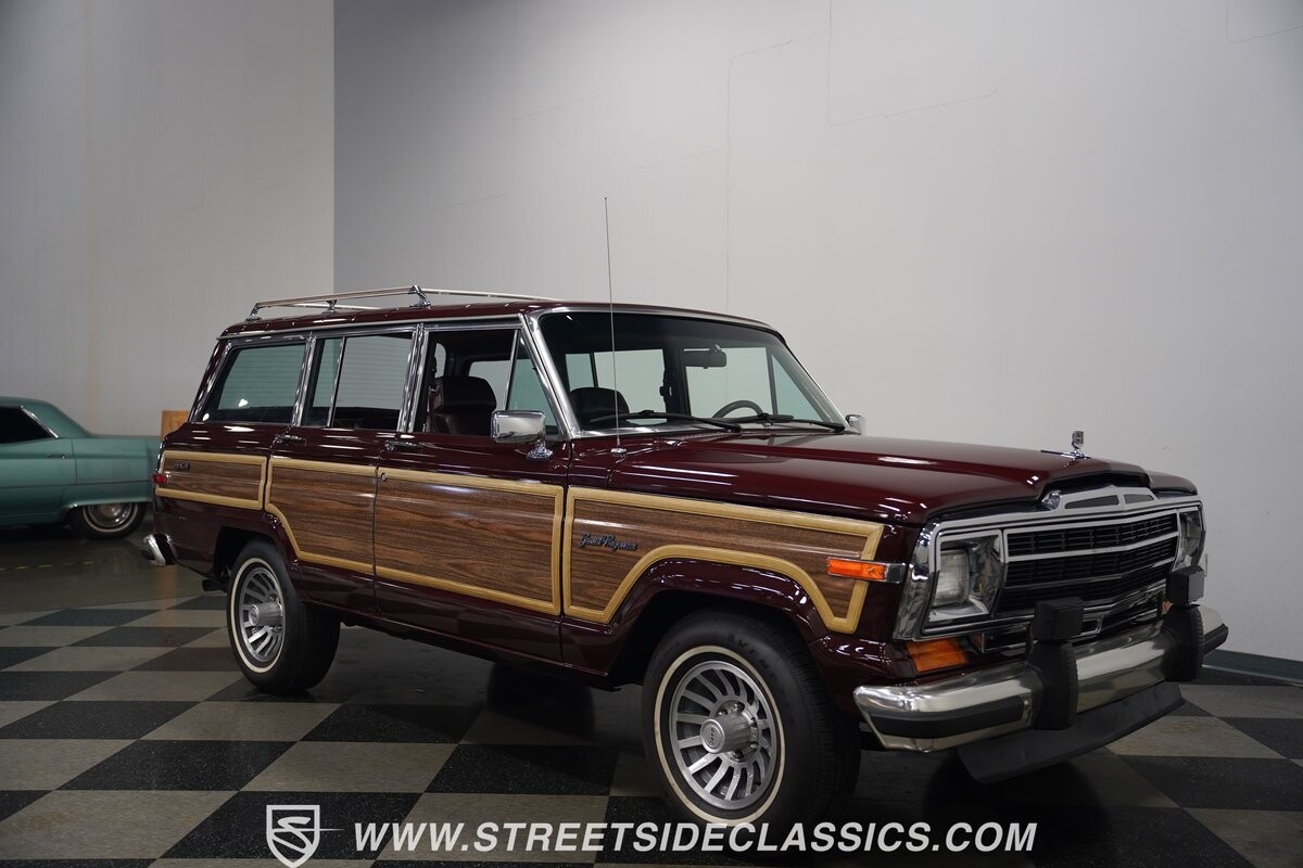 Jeep-Wagoneer-1989-SUV-19
