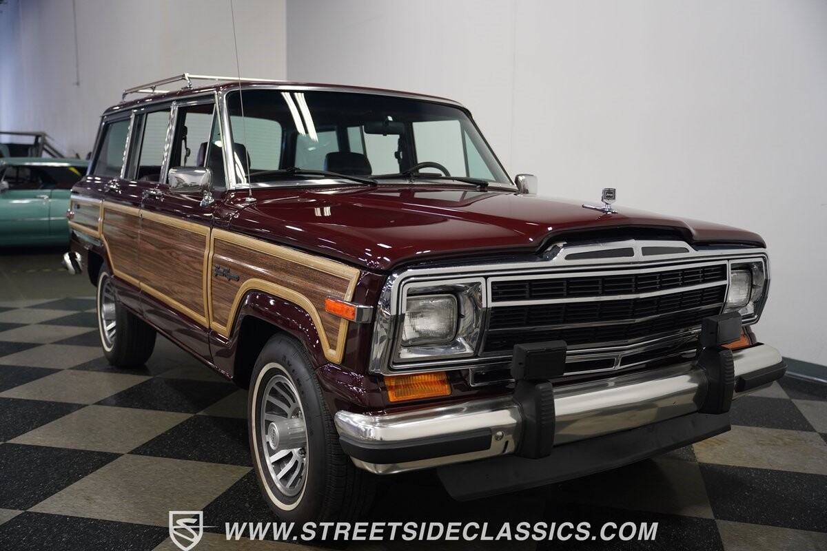 Jeep-Wagoneer-1989-SUV-20