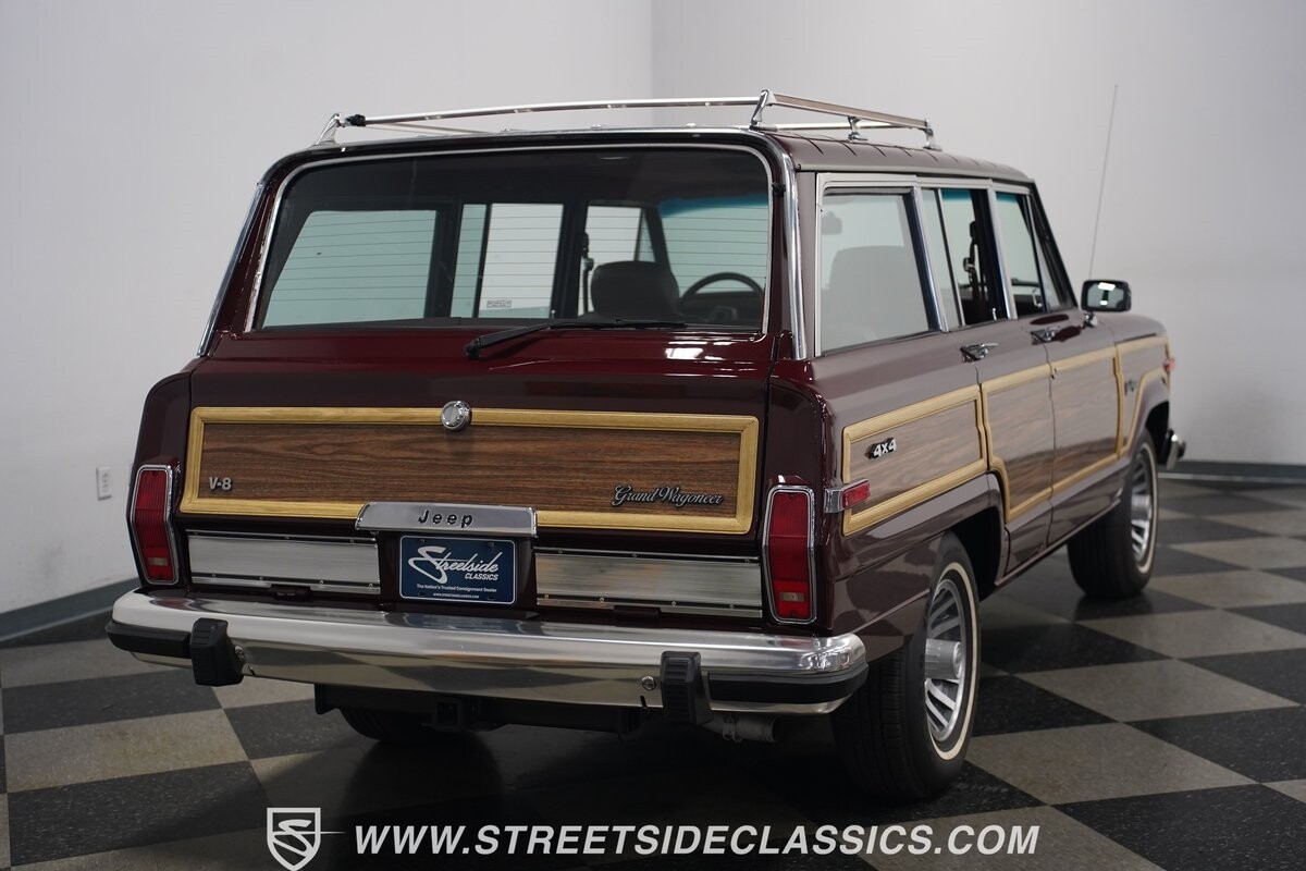 Jeep-Wagoneer-1989-SUV-30