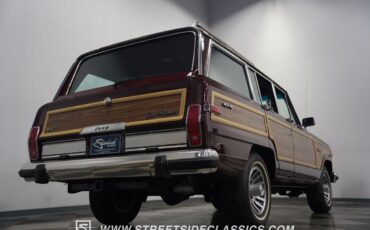 Jeep-Wagoneer-1989-SUV-32