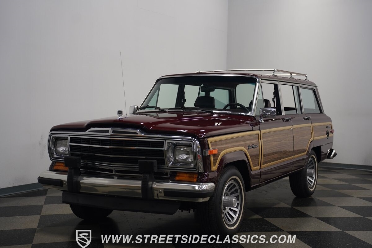 Jeep-Wagoneer-1989-SUV-6