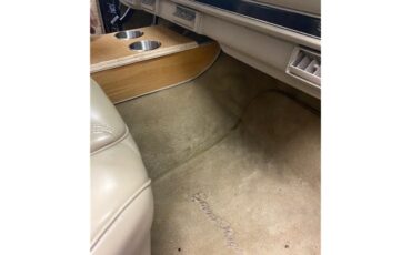 Jeep-Wagoneer-1990-Burgundy-Buckskin-7