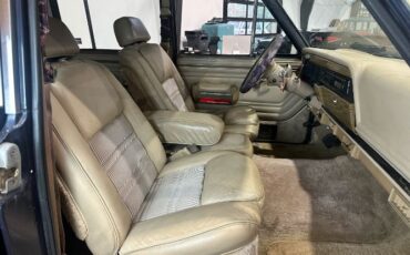 Jeep-Wagoneer-1991-Blue-Tan-Vinyl-13