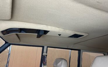 Jeep-Wagoneer-1991-Blue-Tan-Vinyl-18