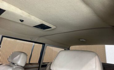 Jeep-Wagoneer-1991-Blue-Tan-Vinyl-19
