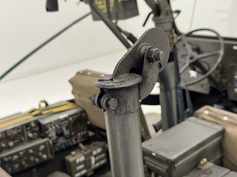 Jeep-Willys-1952-Olive-Drab-Olive-16