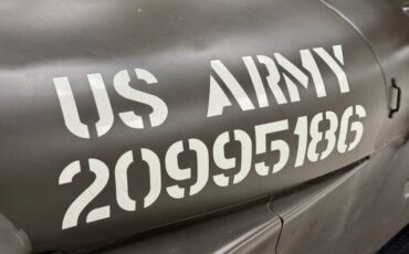 Jeep-Willys-1952-Olive-Drab-Olive-28