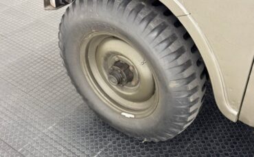 Jeep-Willys-1952-Olive-Drab-Olive-29