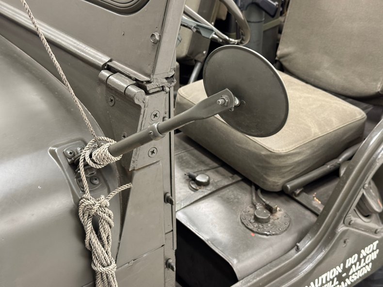 Jeep-Willys-1952-Olive-Drab-Olive-48