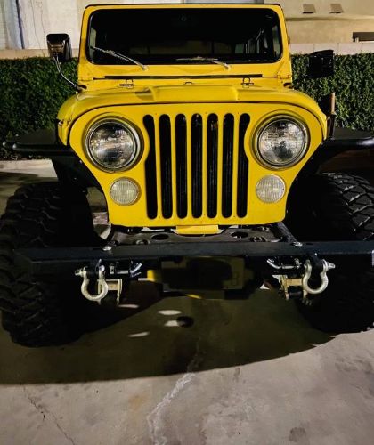 Jeep-Wrangler-1979-Yellow-3