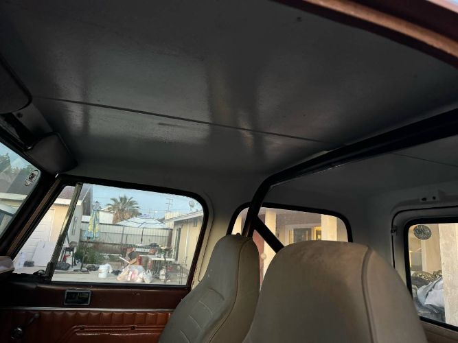 Jeep-Wrangler-1983-Brown-2