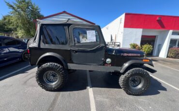 Jeep-Wrangler-1986-SUV-2
