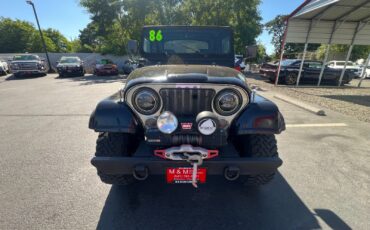 Jeep-Wrangler-1986-SUV-3