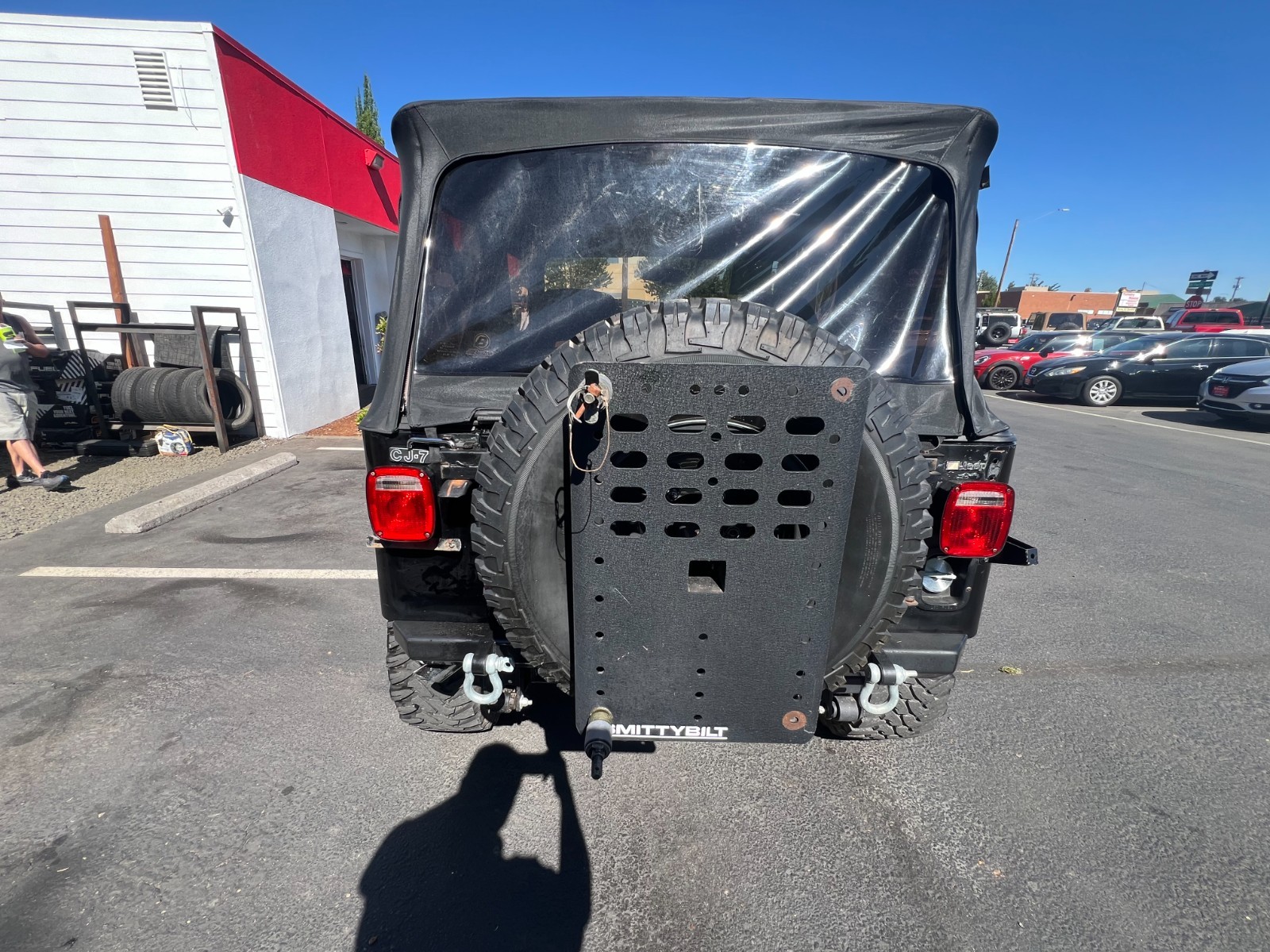 Jeep-Wrangler-1986-SUV-4