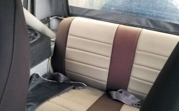 Jeep-Wrangler-1987-Gray-10