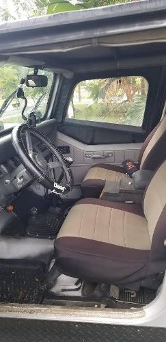Jeep-Wrangler-1987-Gray-12
