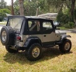 Jeep-Wrangler-1987-Gray-15