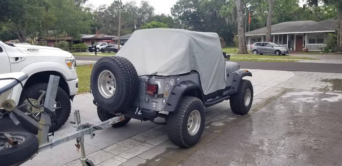 Jeep-Wrangler-1987-Gray-6